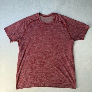 lululemon athletica Marled Red Short Sleeve Tee